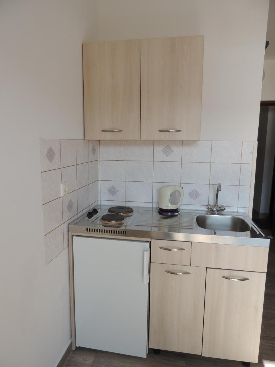 Apartments Barcarola Паг Экстерьер фото